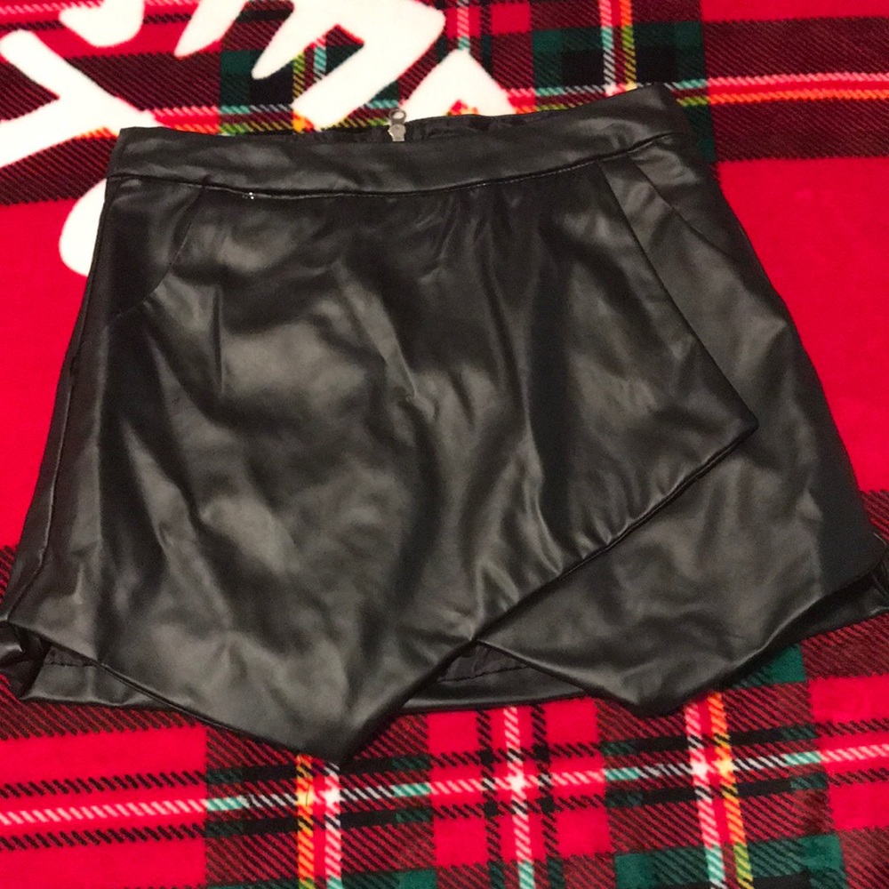 Black leather skirt